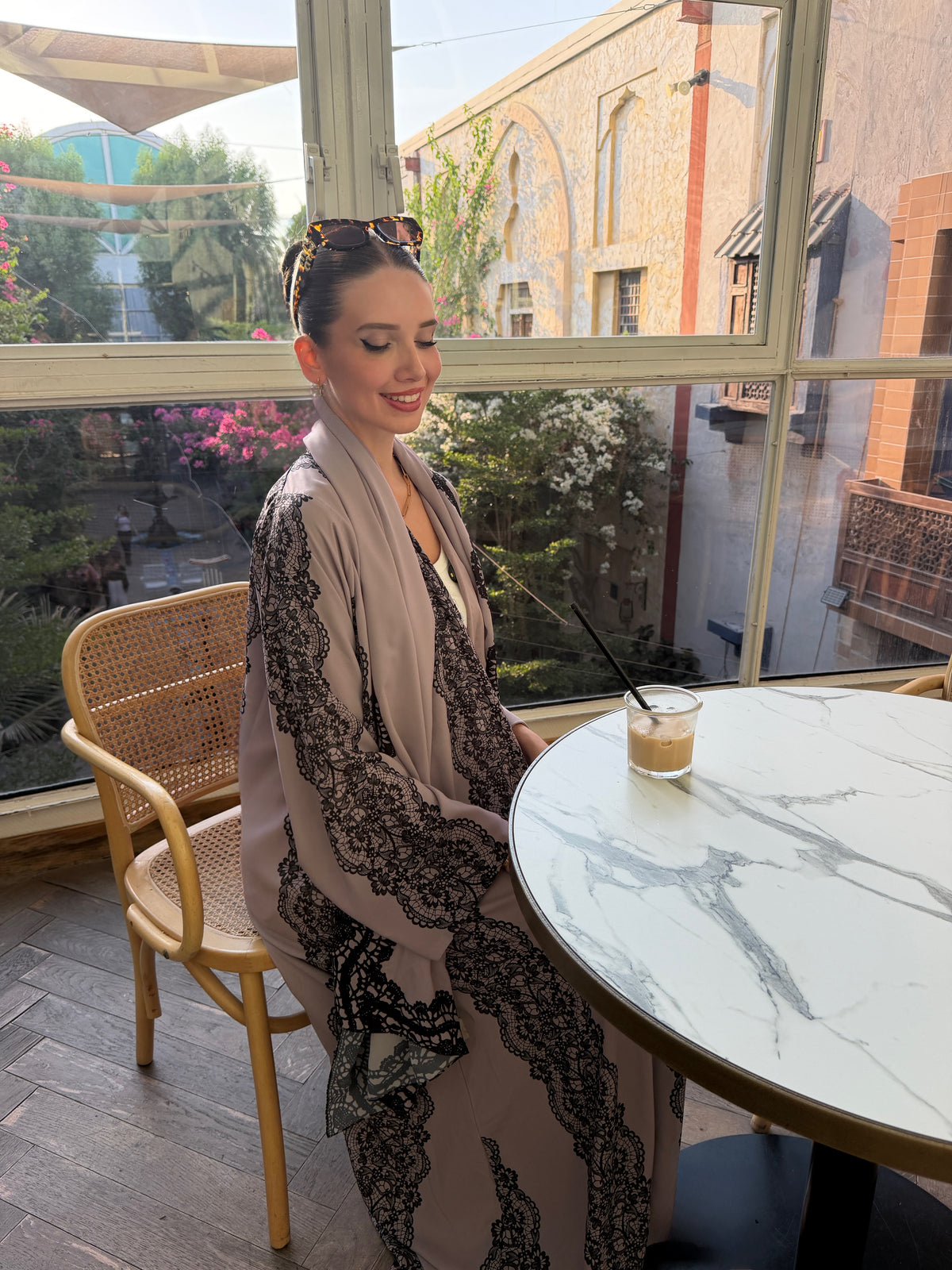 BLACK DANTEL PRINT ABAYA