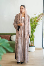 PINK POLKA ABAYA