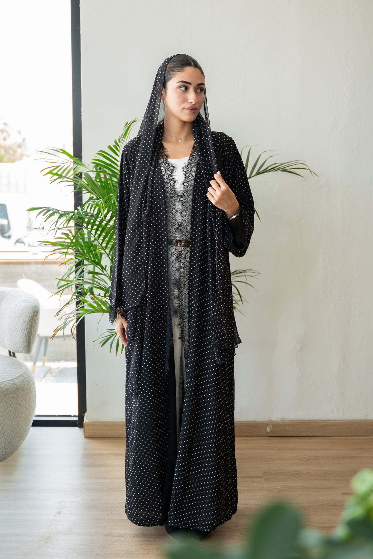 BLACK POLKA ABAYA