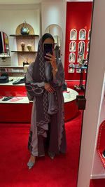 DANTEL PRINT BEIGE ABAYA