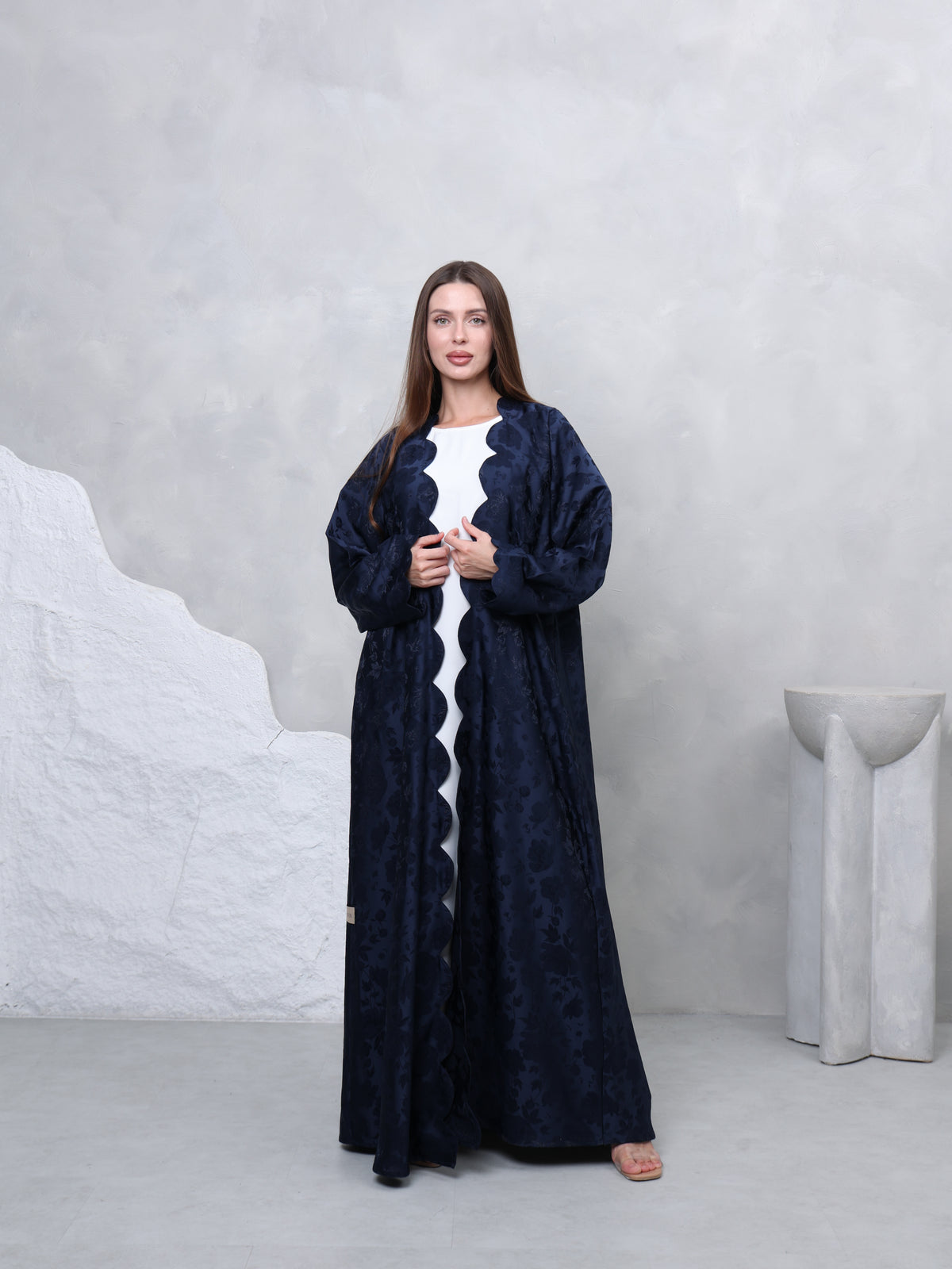 SCALOPE ABAYA - (GREY)