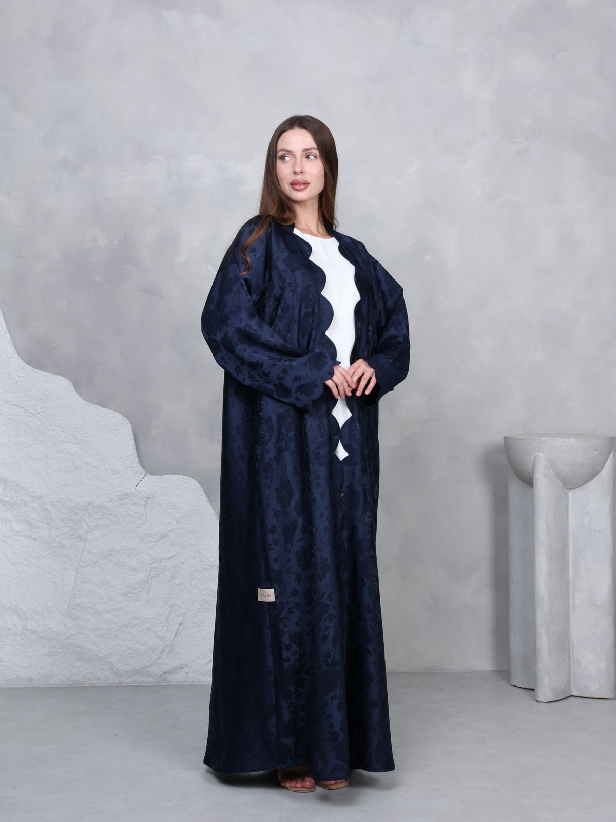 SCALOPE ABAYA - (GREY)