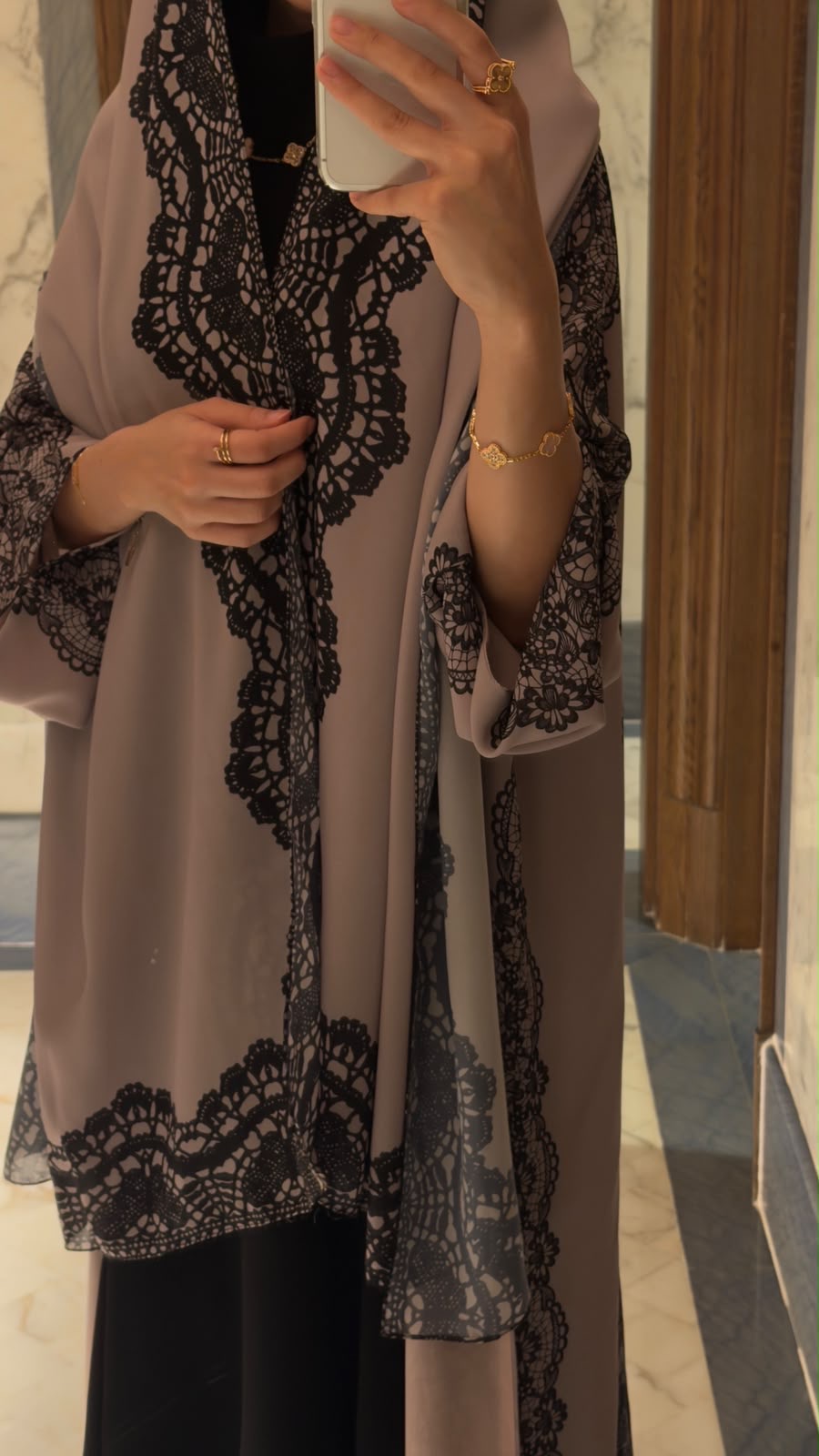 BLACK DANTEL PRINT ABAYA